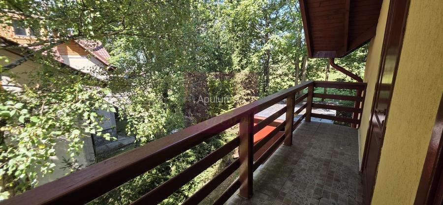 Vila cu 4 camere de vanzare in Busteni - 33