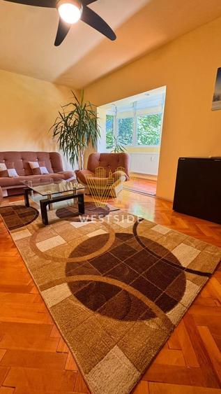 Apartament cu 3 camere, de inchiriat, zona Bucovina