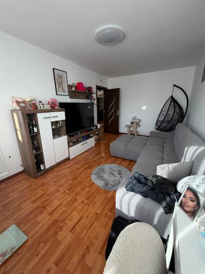 3 camere - Str. Panselelor - 10 min Metrou Aparatorii Patrie