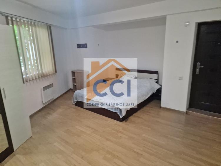 Garsonieră open-space de închiriat