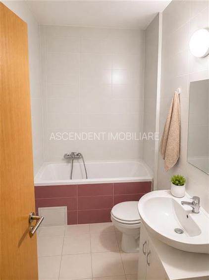 Decomandat apartament 2 camere, balcon, boxa, loc parcare, Avangarden, Brasov - 3