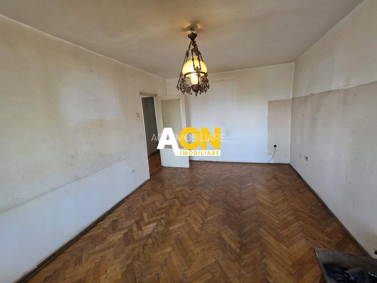 Apartament 3 camere, Cetate, 65 mp utili, et.5. Necesita renovare - 4