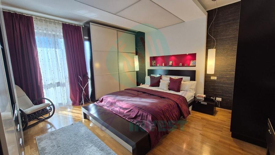 Apartament 4 camere cu garaj