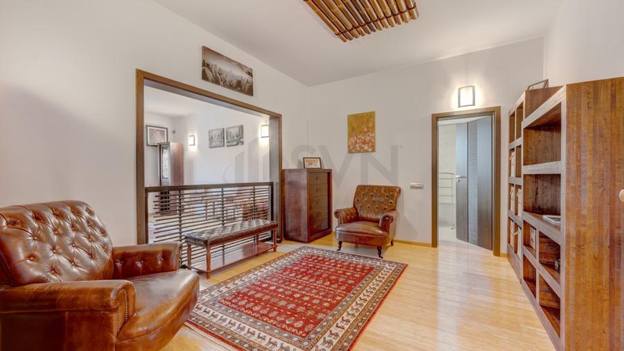 REA1028927 Apartament 3 camere in vila l etaj1 boxa 11mp l Icoanei