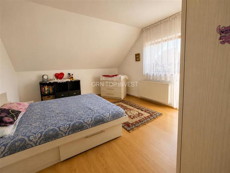 Casa individuala 5 camere 2 bai teren 545mp - Lupeni - 9