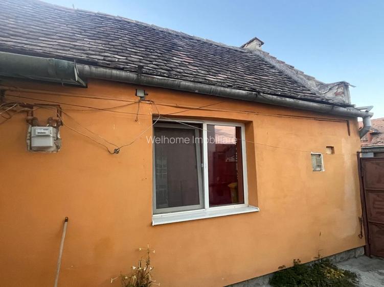 Casa individuala cu curte in Sibiu- zona P. Cluj - 2