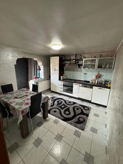 🏡 PROPRIETATE CU POTENȚIAL COMERCIAL ȘI LOCUINȚĂ | 62.000 €