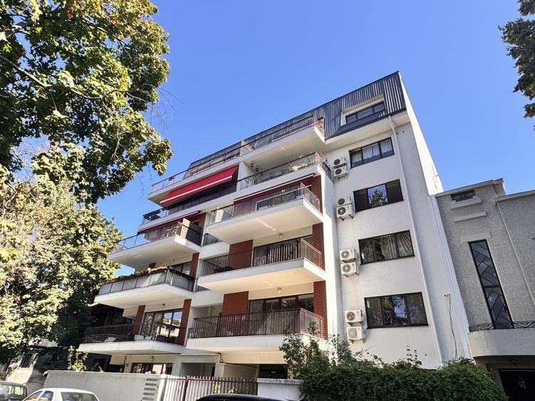 4 camere +3 LOCURI DE PARCARE+BOXA || AVIATORILOR - KISELEFF