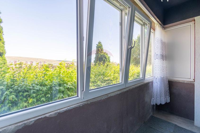 Apartament 3 camere de vanzare Floresti, Eroilor 80 zona Profi Parcare