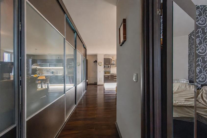 Apartament 2 camere, finisaje lux, complet mobilat si utilat