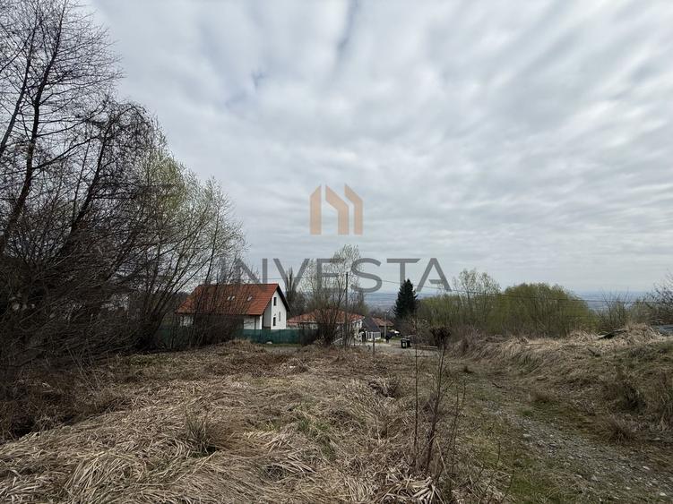 EXCLUSIVITATE – Teren cu Autorizatie de Construire in Feleac |