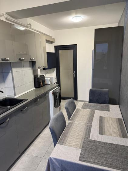 Apartament 3 camere, 54.09 mp, zona Valea Rosie
