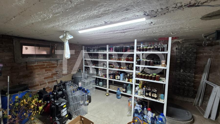 Casa de vanzare in Sebes zona semicentrala