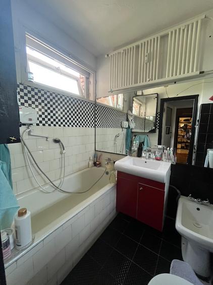 2 camere Bd. Basarabia, aproape de metrou, parc, vedere superba!