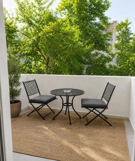 Apartament cu 3 camere decomandate, 65mp, etaj 1, superfinisat, gradina privata