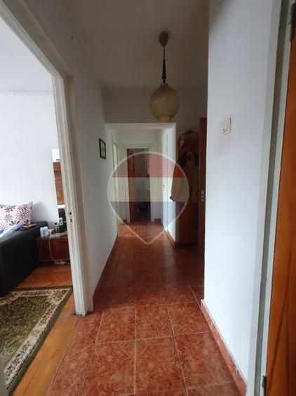 Apartament 4 camere decomandat, 83 mp, Bloc Gioconda – Mihai Eminescu