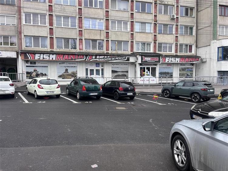 Spatiu comercial vitrinat, cu dublu acces 257 mp Sfantu Gheorghe