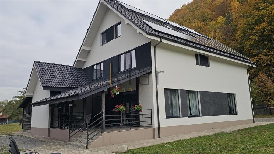 Vanzare Pensiune la cheie Muntii Apuseni - Valea Draganului