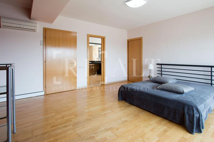 Inchiriere apartament 3 camere | Generos, 2 x Parcare, Acces lift | Domenii