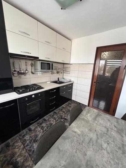 Închiriez apartament 2 camere mobilat și utilat modern zona Garii