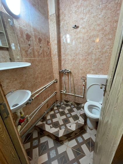 Garsoniera, zona Podu Ros