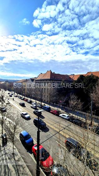 Vanzare apartament 2 camere Centru/decomandat/parcare / - 9