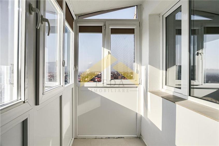 Apartament 2 camere de vanzare zona Aurel Vlaicu