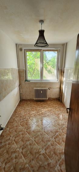 Militari Apartament 3 camere 71 mp bloc reabilitat metrou Gorjului