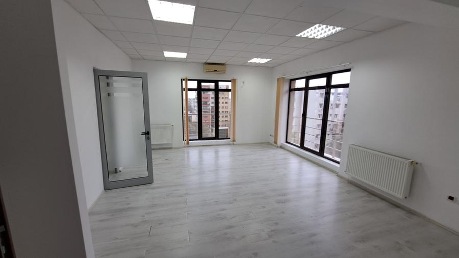 SPATIU BIROU- CLADIRE BIROURI PREMIUM- COSTURILE UTILITATILOR SUNT INCLUSE