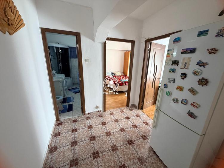 Apartament cu 3 camere decomandat Dacia 2 bai et 3/4.