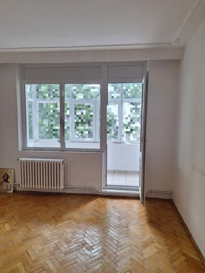 Apartament cu 2 camere, etajul 3/4, zona Tatarasi