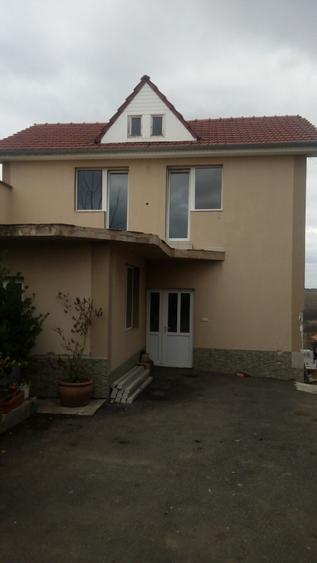 Casa de locuit P+M Comuna Lazareni, sat Cărăndeni
