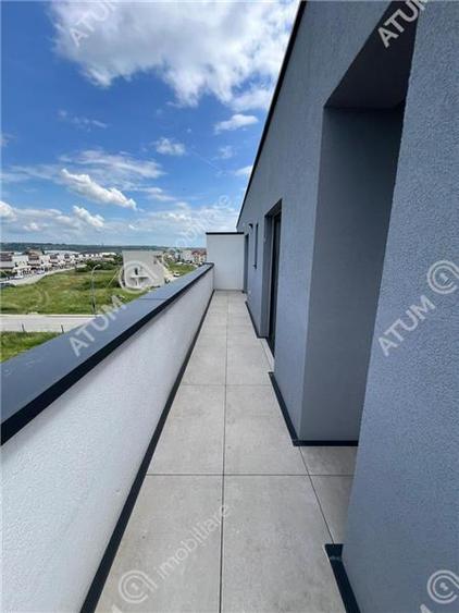 Penthouse 3 camere terasa 40 mp 2 locuri parcare in Selimbar Triajului
