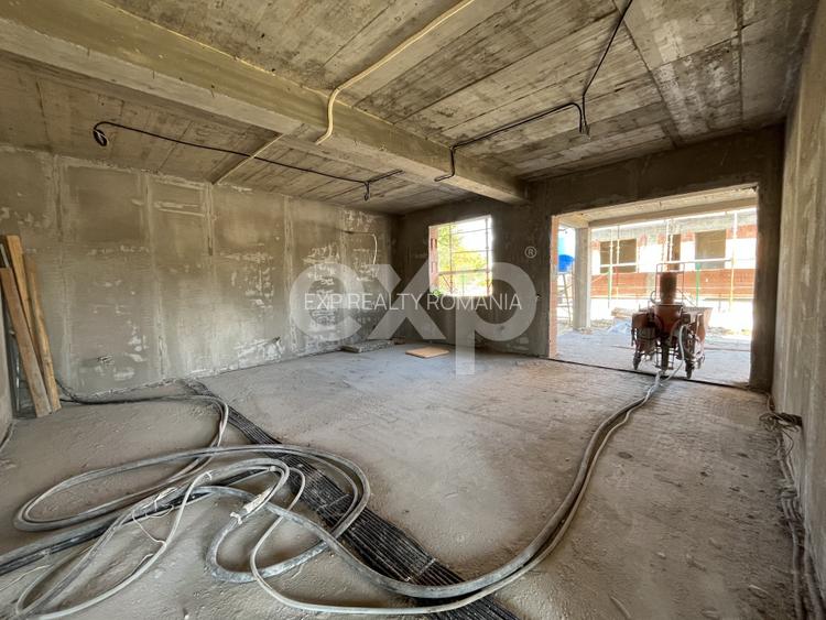 De vanzare vila individuala 6 camere finisaje premium zona Laguna Albastra - 9