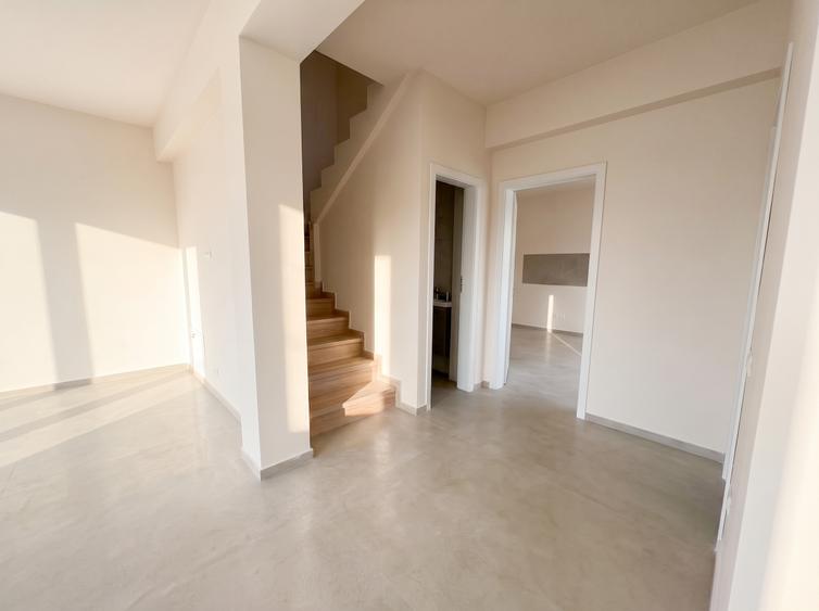 Casa individuala, 4 camere, P+1+M, Comision 0%