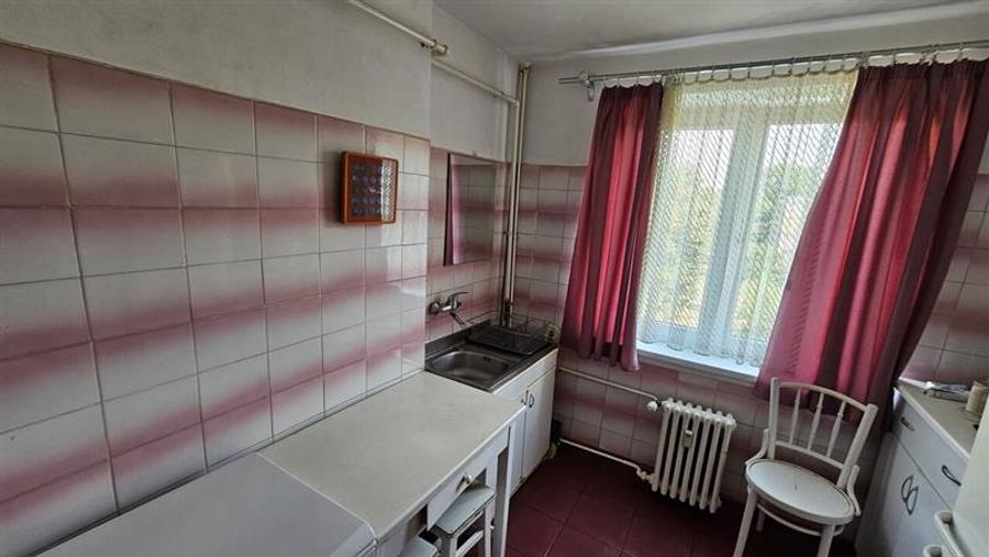 Apartament 3 camere zona Cina
