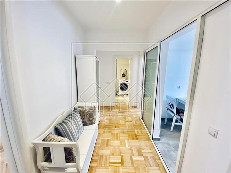 Apartament cu 3 camere si 2 bai - mobilat si utilat modern - Turnisor