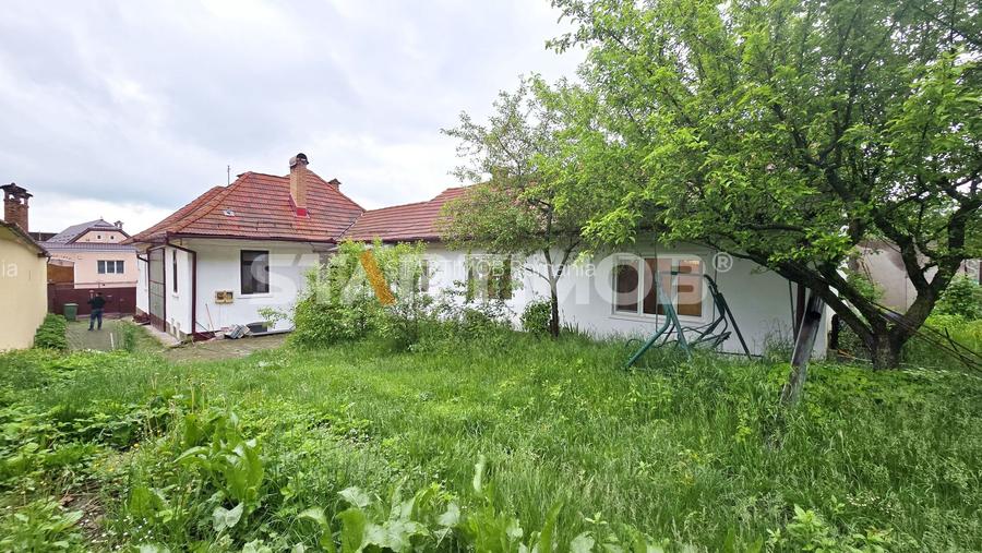 Casa 5 camere cu acces auto RASNOV - 35