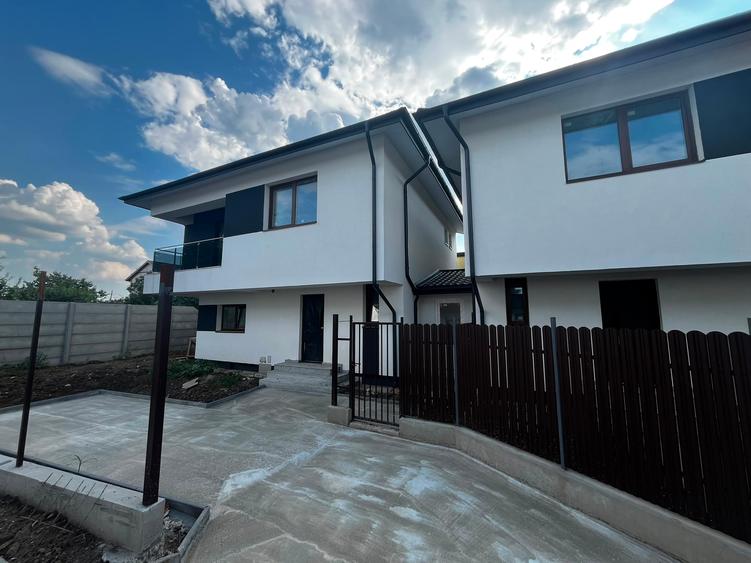 Casă de Vânzare în Chiajna | 137 mp utili | Teren 220 mp |