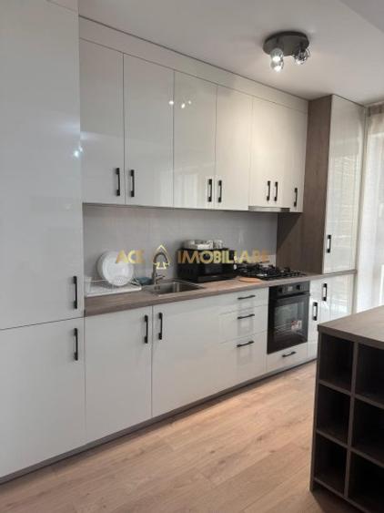 2 Camere de inchiriat | Titan | Metrou | Parcare subterana