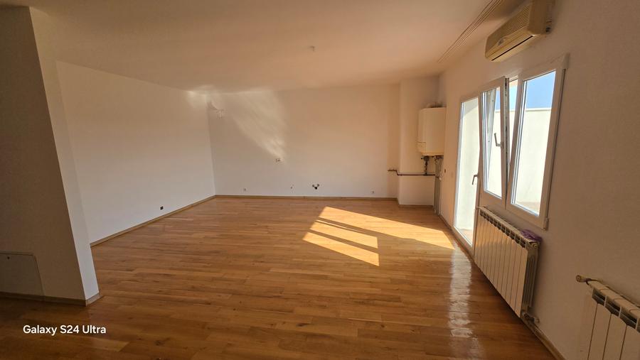 Apartament 3 camere | 226,84 mp total | Două terase | DN1 – Săftica