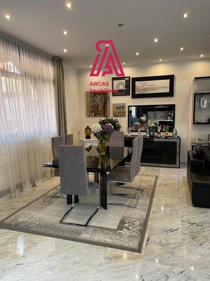 Vila de lux de vanzare in Sibiu- Sura Mare- Ana Residence !