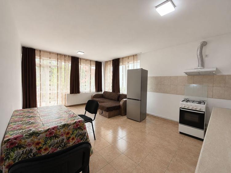 Apartament 3 camere, 74 mp + balcon, parter inalt, Gheorgheni