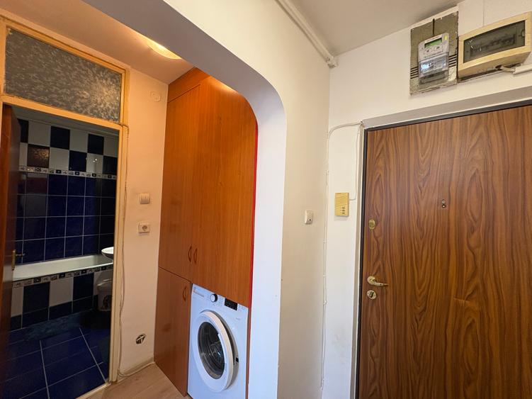 Garsonieră decomandată cu balcon- Drumul Taberei,lângă metrou Tudor Vladimirescu
