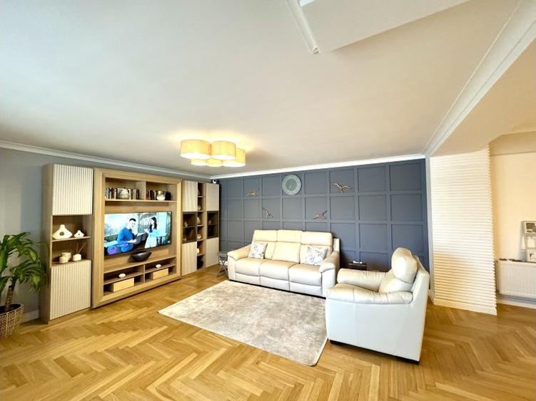 Apartament de Lux, 140 mp, cu Gradina Privata, Baneasa