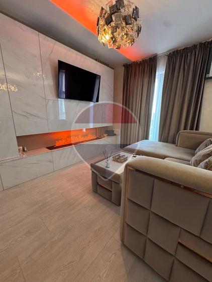 Apartament 3 camere, 70 mp, mobilat luxury, balcon 15 mp, 2 parcări