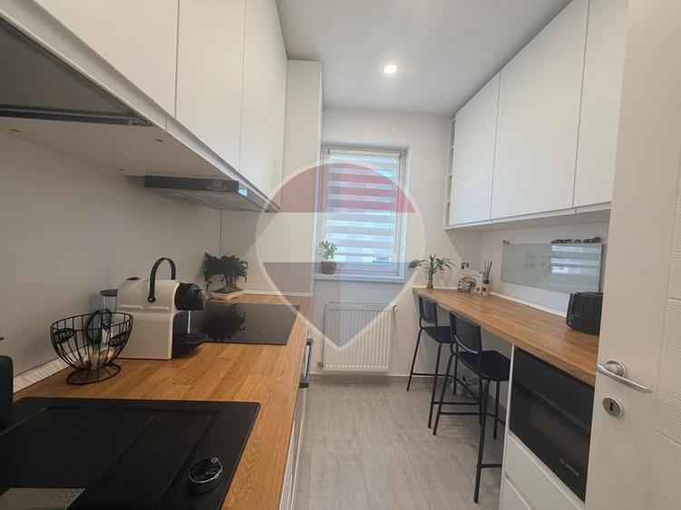 Vanzare apartament 2 camere Hils Pallady