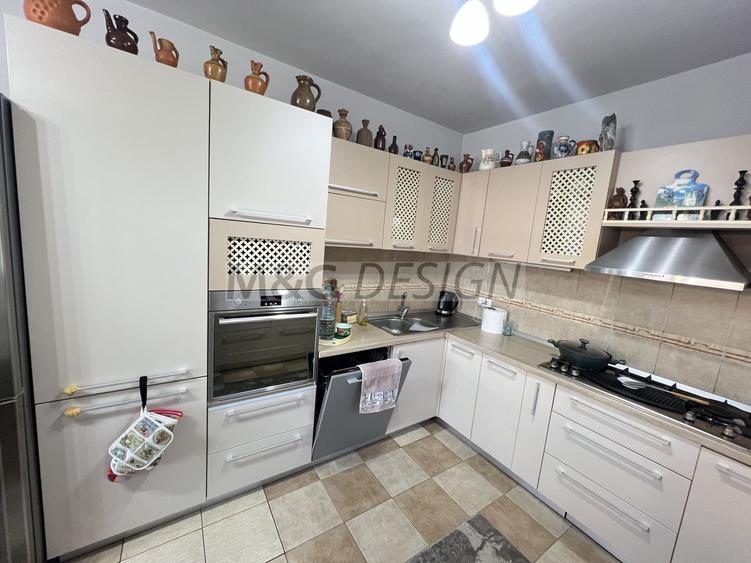 Casă individuală de vânzare în Ghiroda – 5 camere, teren 506 mp