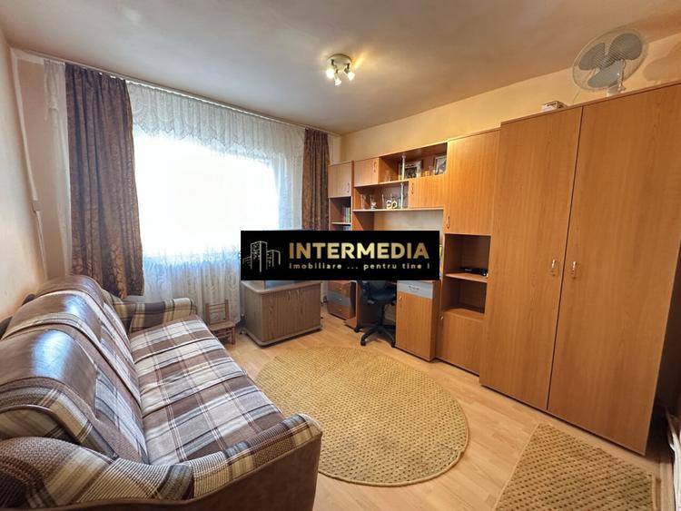 Apartement 2 Camere Decomandate 53 mp mobilat utilat balcon inchis view superb