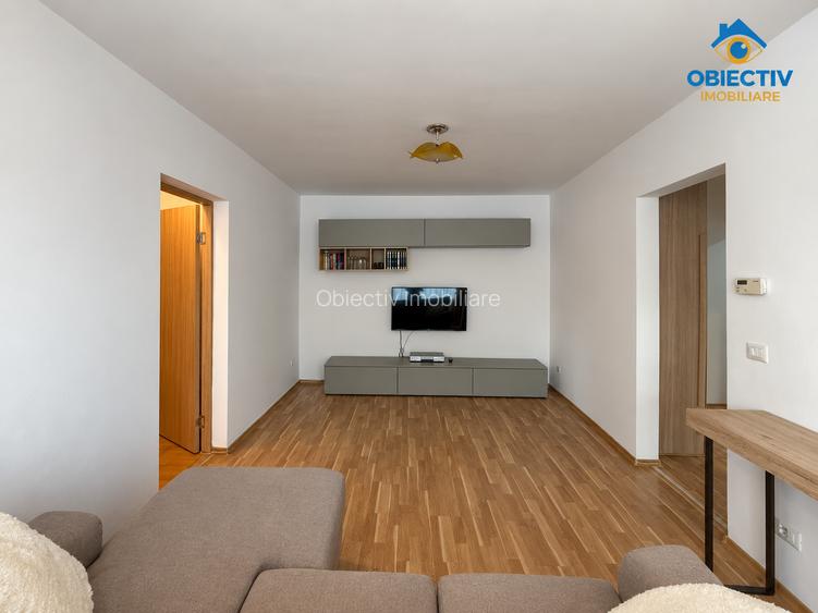 Apartament 3 camere CU PRIVELISTE - ULTRACENTRAL - 3